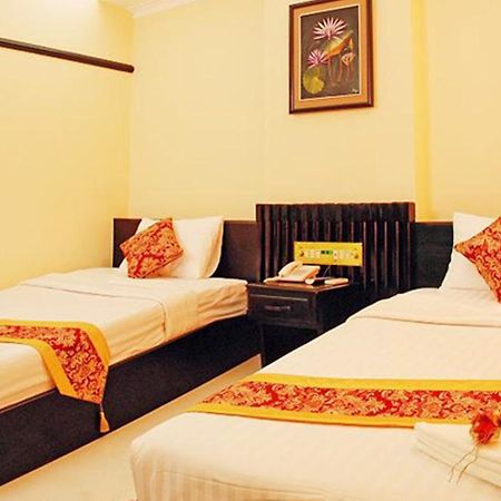 Salita Hotel Phnom Penh Exterior photo