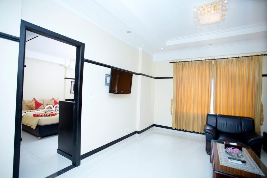 Salita Hotel Phnom Penh Exterior photo
