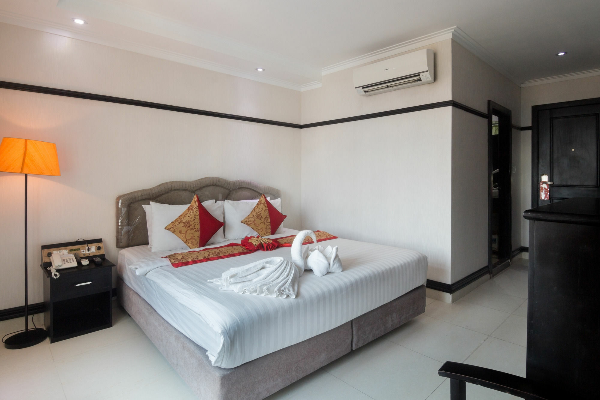 Salita Hotel Phnom Penh Exterior photo
