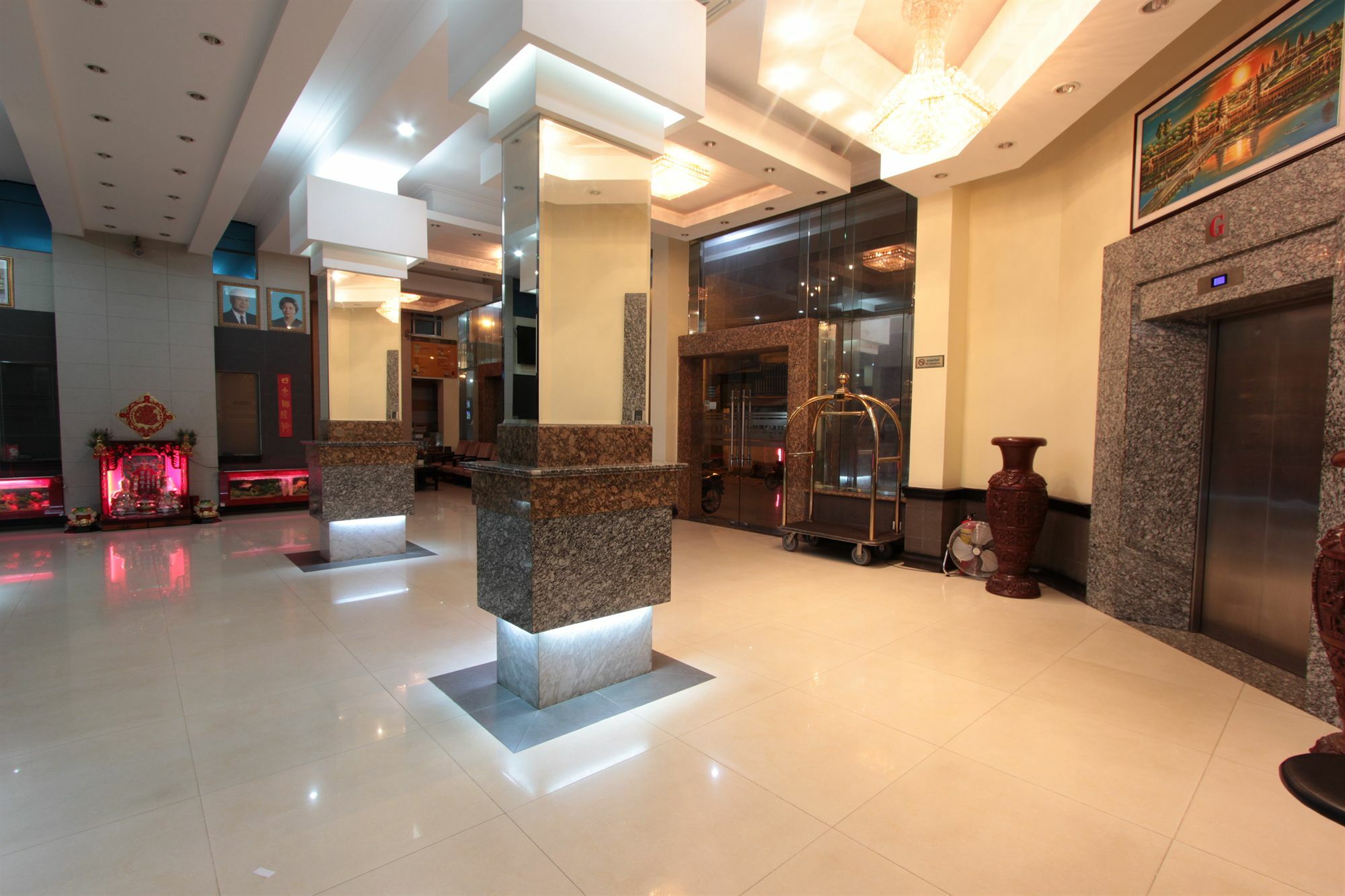 Salita Hotel Phnom Penh Exterior photo